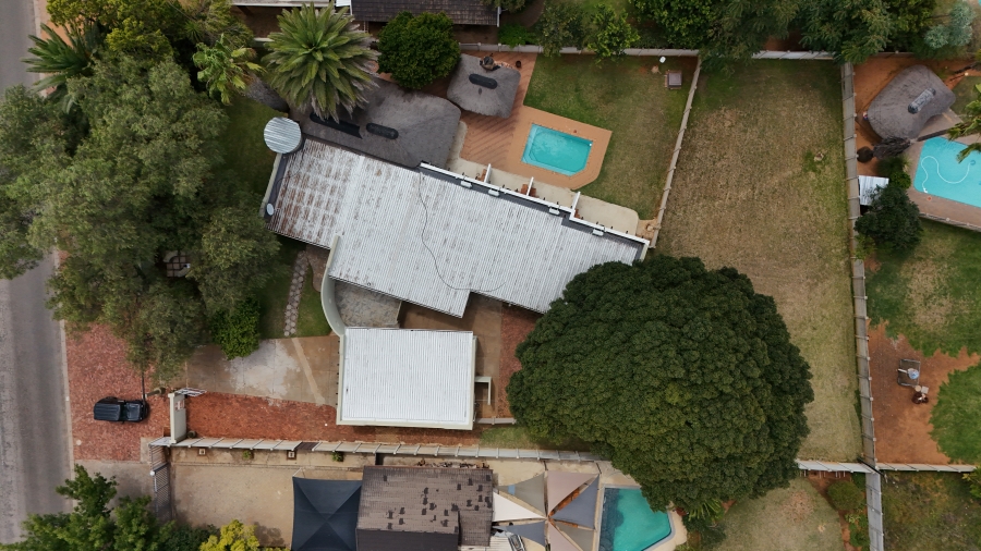 4 Bedroom Property for Sale in Flamwood North West